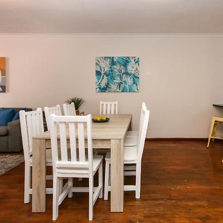 Holiday Home In Sea Point, Fresnaye Cidade Do Cabo Exterior foto